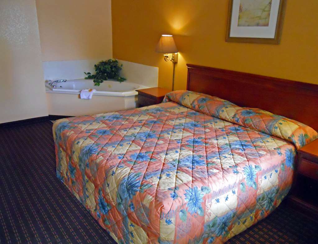 Red Roof Inn Valdosta - University Room photo